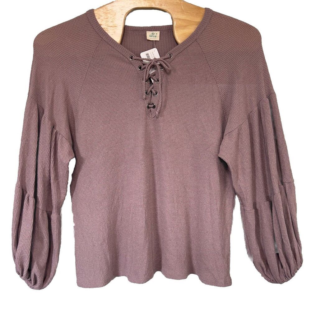 Blue Buttercup Women's Size L Lavender Waffle‎ Knit Long Poet Sleeves Lace Up